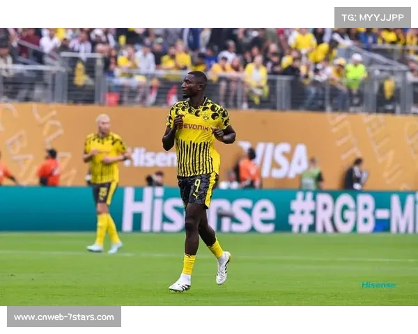 科瓦奇称多特氛围融洽 集体旅行增强队员默契